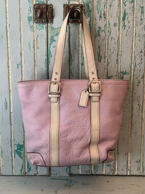 Coach pebbled leather small lilac tote bag